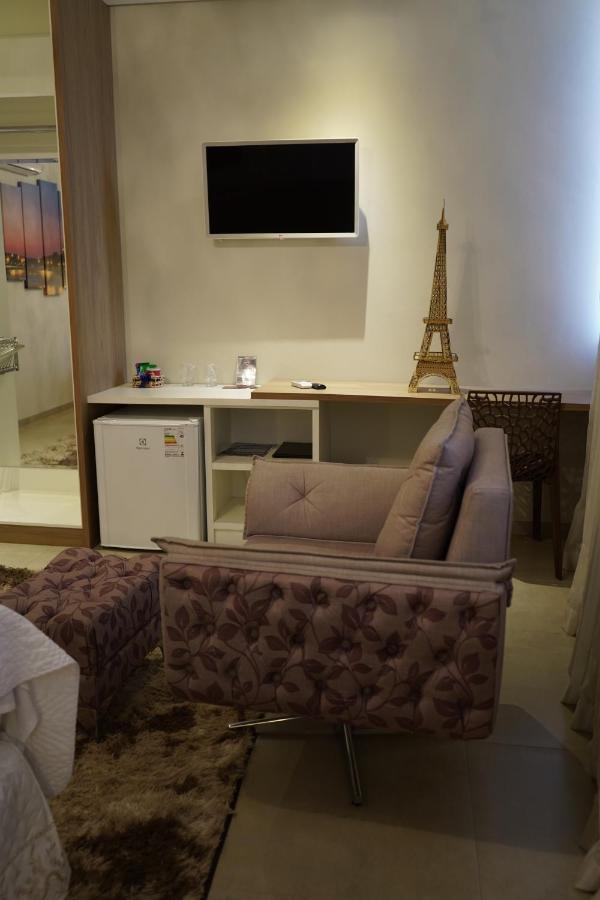 Pak Suites Hotel ルイス・エドゥアルド・マガリャンイス エクステリア 写真