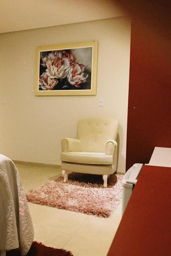 Pak Suites Hotel ルイス・エドゥアルド・マガリャンイス エクステリア 写真